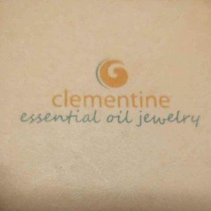 BNIB Clementine Essential Oil Bracelet - Branches Design